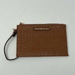 Tommy Hilfiger Tan Wristlet Coin Purse | Like New